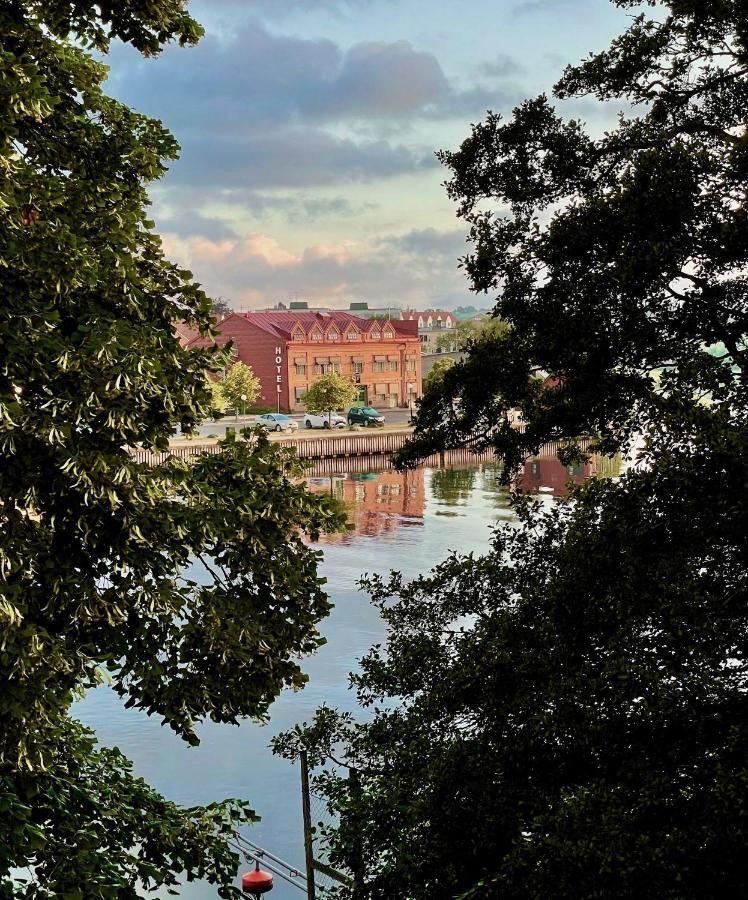 Hotell Hamngatan 27 ฟัลเคนเบิร์ก ภายนอก รูปภาพ